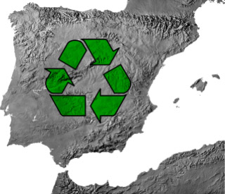 Símbolo del reciclaje sobre la Península Ibérica